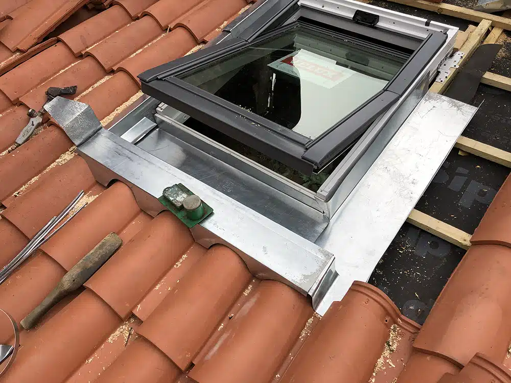 atout couverture réalisation toulouse minimes velux lambris finitions zinc 8
